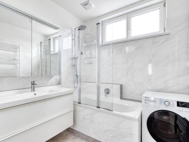 Penzing 3br w/ elevator & balcony, nr U3, Vienna Amsterdam Apartments for Rent