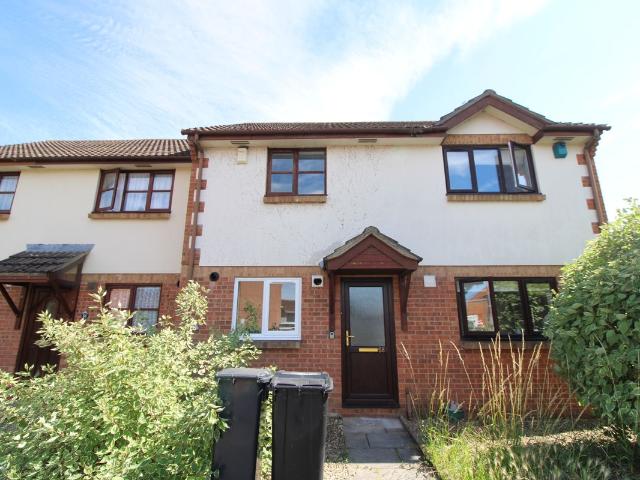 Penzoy Avenue, Bridgwater TA6, 2 bed terraced house to rent, £1,100 pcm | PrimeLocation