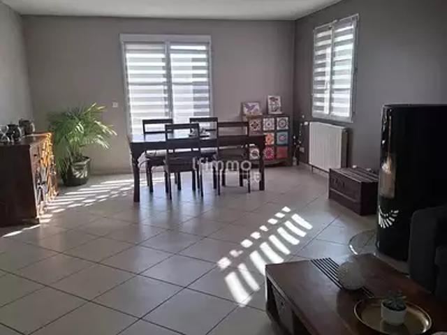 Penchard 77124 Achat / Vente maison 9 pièces t9 terrasse parking