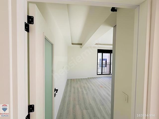 PENDİK BATI MAHALLESİ MERKEZİ KONUMDA 2+1 KİRALIK DAİRE
