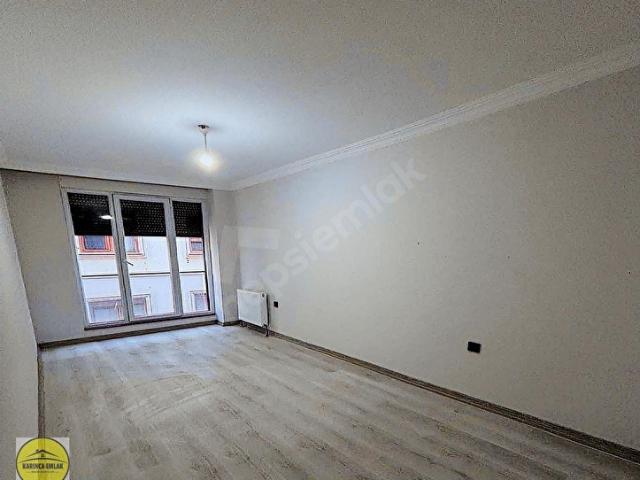 PENDİK MERKEZDE 3+1 SATILIK DAİRE