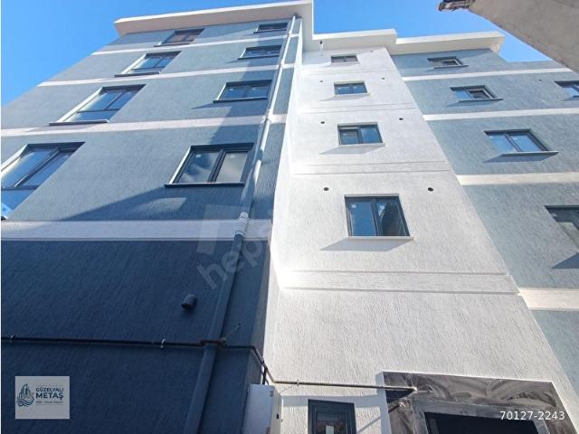 PENDİK ESENYALIDA SATILIK 2+1 90m2 ORTA KAT ASANSÖR OTOPARKLI ANA CADDE ÜSTÜ LÜKS DAİRE