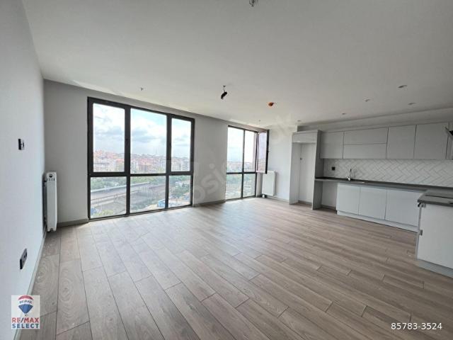 PENDİK PERLA 34 REZİDANS TAKASA AÇIK 2+1 DUBLEKS SATILIK DAİRE