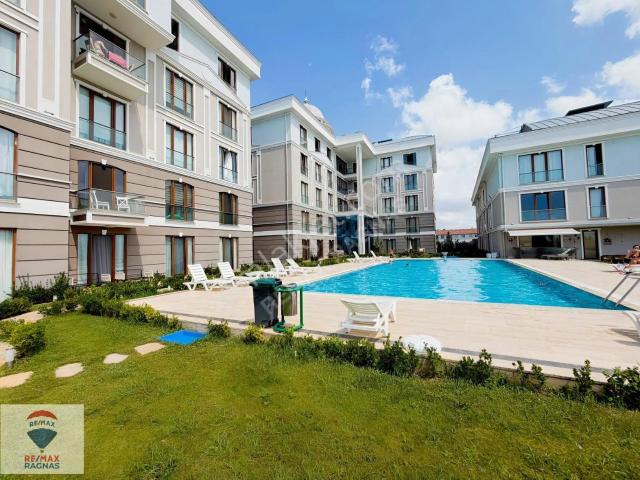 Pendik Captain Hill Sitesi Kiralık Havuz Cephe 2+1 Daire