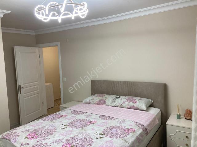 Pendik Ahmetyesevide Krediye Uygun Satılık 3+1