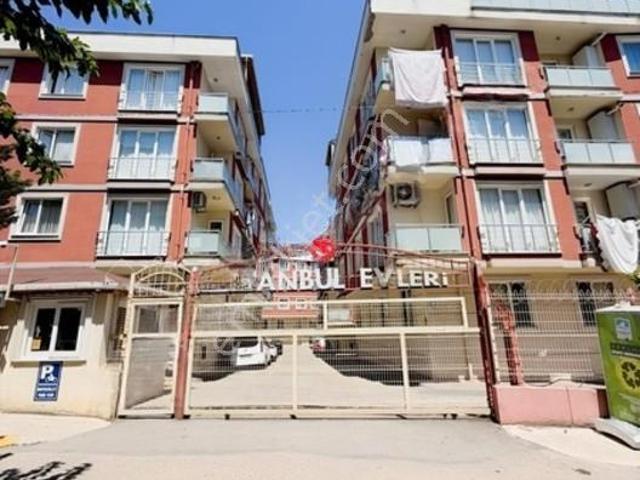 Pendik Ahmet Yesevi Mah. Estanbul Sitesi 1+1 Kiralık Daire