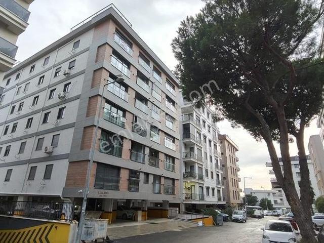 Pendik Batı Mahallesi Lüx 2+1 Kiralık Daire