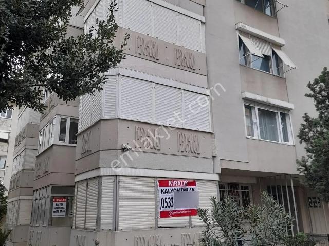 Pendik Burnunda Aile Apt, Kapalı 3 Balkonlu 145 M2 Fırsat 3+1