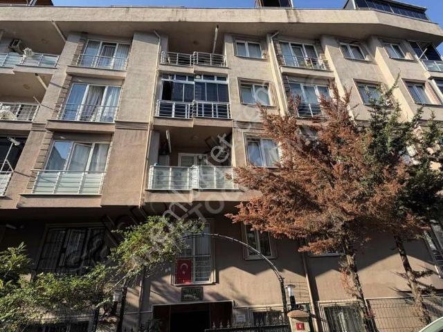 Pendik Gözdağı'nda Satılık 3+1 Bahçe Katı Daire 115m²