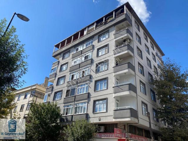 Pendik Güzelyalı'da Deniz Manzaralı 3+1 Daireler 3e Gayrimenkul