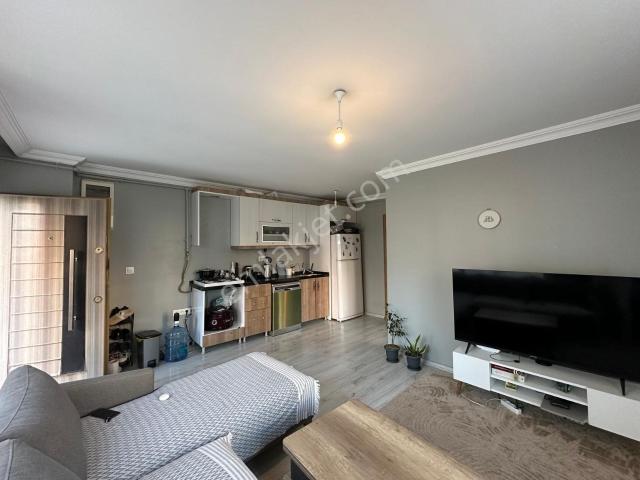Pendik Güllübağlarda Ankara Caddesine Yakın Satılık 1+1 Dairemiz