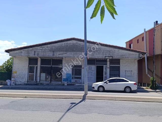 Pendik Ertuğrul Gazide Cadde Üzerinde %50hisseli Ticari Bina
