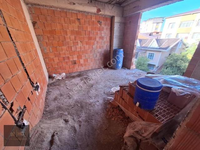 Pendik Esenlerde Satılık 2+1 Sıfır Daire 2,3,5kat