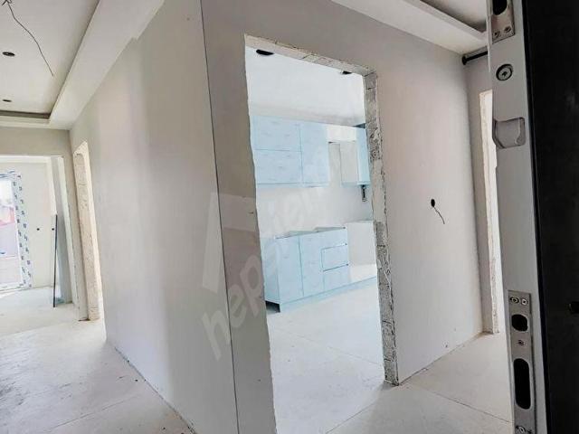 Pendik Kaynarcada deniz manzaralı lüks3+1.satılık daire