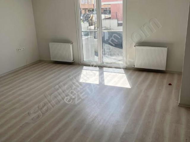 Pendik Orhangazi'de Kiralık 2+1 Daire, Merkezi Konum!