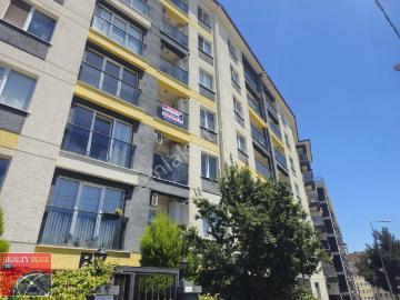 Pendik Çınarderede Deniz Manzaralı 2+1 Satılık Daire