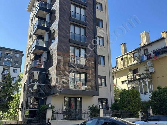 Pendik Sapanbağları'nda Katta Tek 2+1 Satılık Daire
