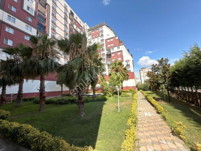 Pendik Sülüntepe Onur Lıfe 180 Sitesinde Havuzlu Sitede Kiralık