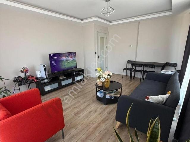 Pendik Viaport Avm Karşısı Akasya Port Sitesi 2+1 Satılık Daire
