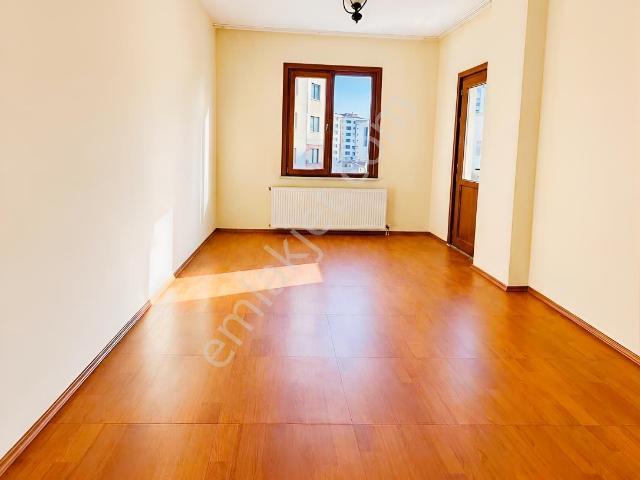 Pendik Yayalar Mahallesi 3+1 Kiralık Daire