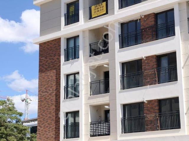 Pendik Yeni Belediye Karşısı Sıfır 2+1 Daire