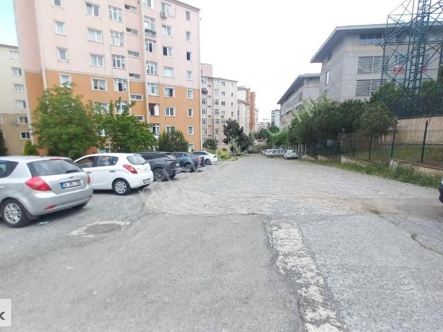 Pendik Yenişehir Ara Kat 2+1 Lens Avm Yakını Masrafsız Daire