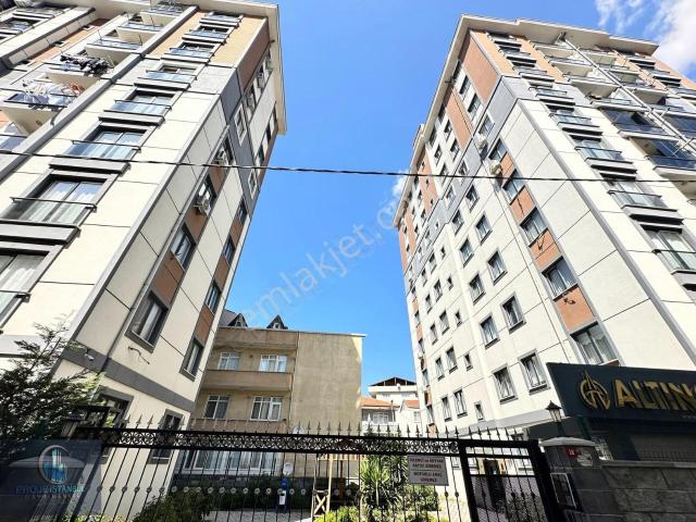 Pendik'de Site İçi Kiralık 2+1 Daire