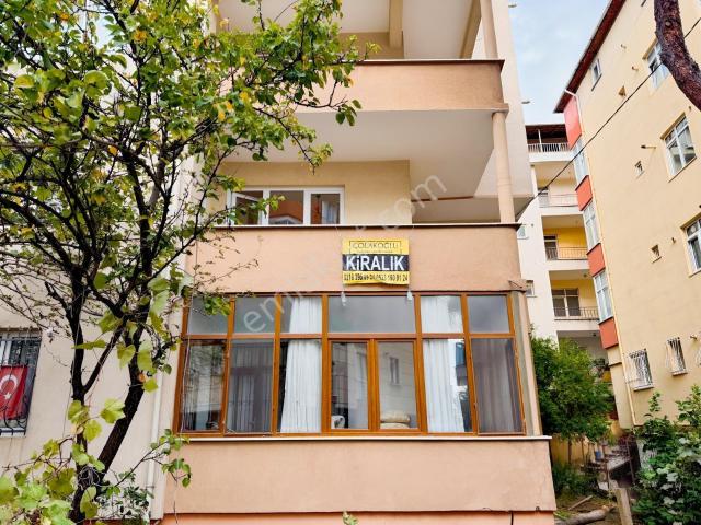 Pendik/güzelyalı Mahallesi/marmaray'a Yakın/ 3+1 Geniş Daire