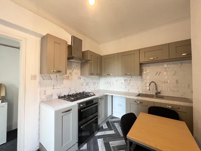 Pendlebury Road, Manchester M27, 2 bed flat to rent, £950 pcm | PrimeLocation