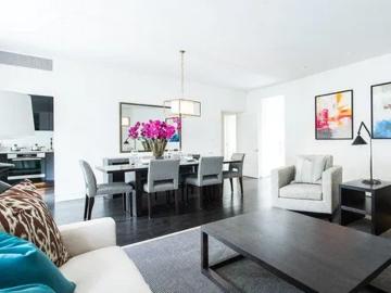 Penelope Chilvers, 65 Duke Street, London, W1K 5NP, United Kingdom | 1 bed apartment for rent #1850139 | Rentberry