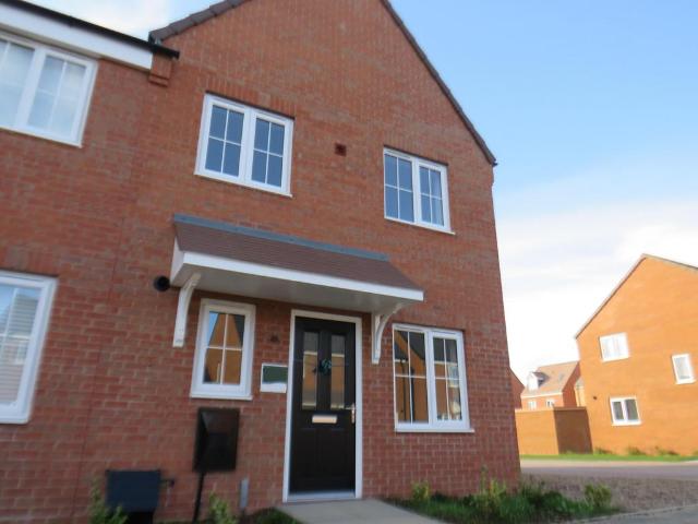 Penelope Grove, PETERBOROUGH, PE2 1 bed flat to rent £850 pcm £196 pw