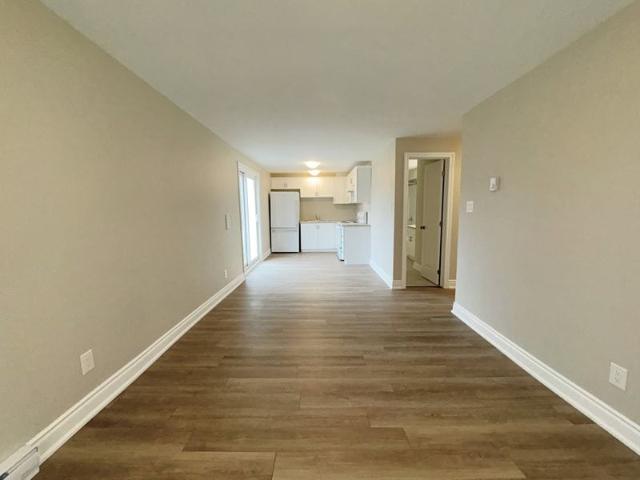 Penetanguishene: Two Newly Renovated 1 Bedroom + Den Units Available, Tessier Dr