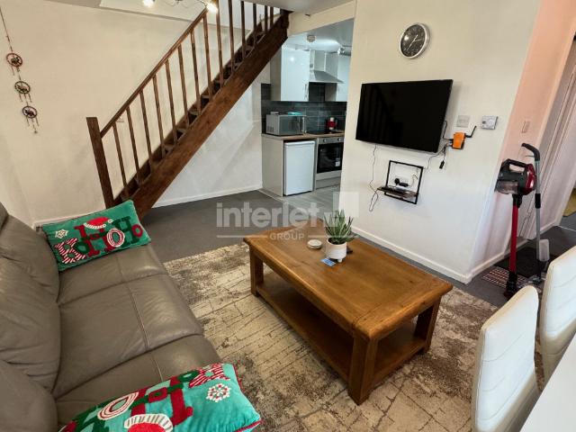 Penford Court, Property #6800