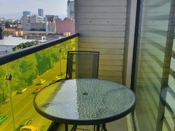 Penhouse en venta sobre Av Revolución estilo moderno