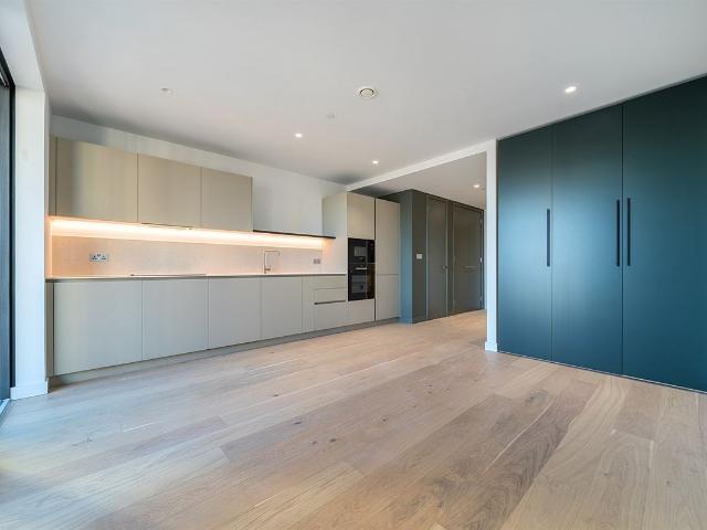 Peninsula Gardens, Pilot Walk, Lower Riverside, Greenwich Peninsula SE10, Studio to rent, £2,000 pcm | PrimeLocation