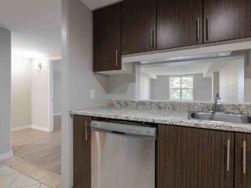 Peninsula Place 1 Bedroom Apartment for Rent at 1015 Barrington St, Halifax, NS B3H 4R4