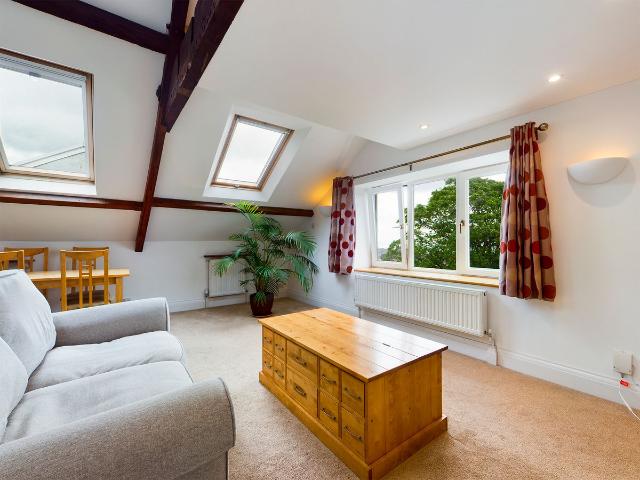 Penmaen Terrace, Uplands, Swansea SA1, 2 bed flat to rent, £950 pcm | PrimeLocation