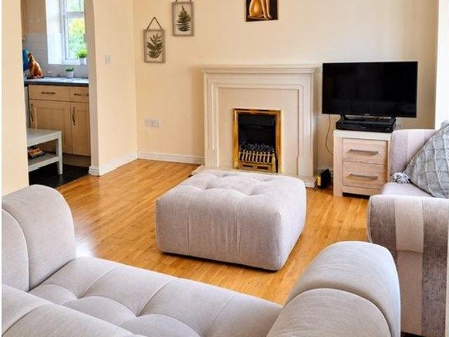 Penn Road, Wolverhampton WV3, 2 bed flat to rent, £950 pcm | PrimeLocation