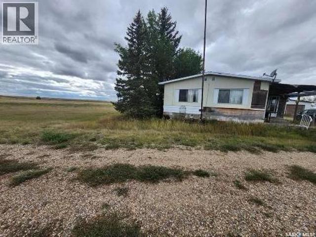 Pennant Acreage, Riverside Rm No. 168, SK, S0N 1X0 house for sale | Listing ID SK049411 | Royal LePage