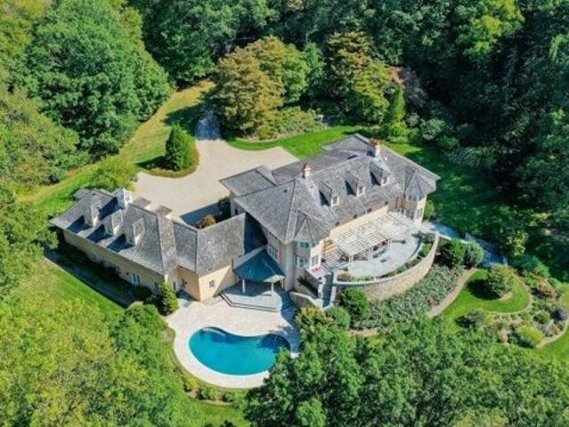 Pennbrook Rd, Far Hills, Home For Sale