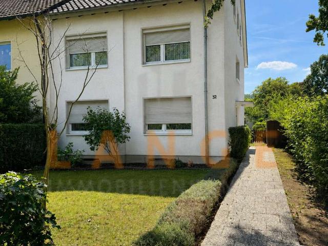 PENNENFELD:3 FAMILIENHAUS IN SCHÖNER LAGE:SOLIDE VERMIETET + ENERGIEEFFIZIENT