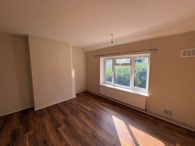 Pennine Close, Sutton In Ashfield NG17, 1 bed property to rent, £695 pcm | PrimeLocation