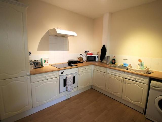 Penny Street, Lancaster LA1 3 bed private hall to rent £628 pcm £145 pw