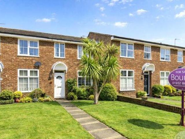Pennyfield, Cobham, 3 Bedroom Terraced