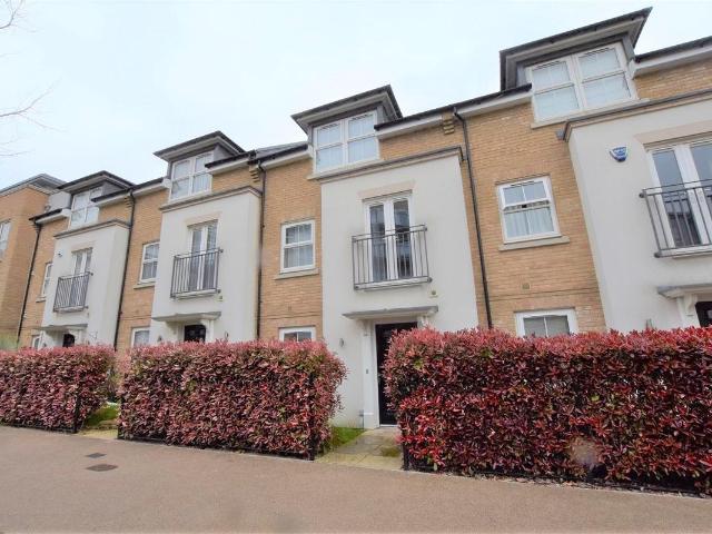 Pennyroyal Drive, West Drayton UB7, 4 bed property to rent, £2,400 pcm | PrimeLocation
