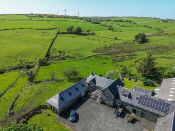 Pennytersal Farm, Kilmacolm 5 bed detached house to rent £1,995 pcm £460 pw