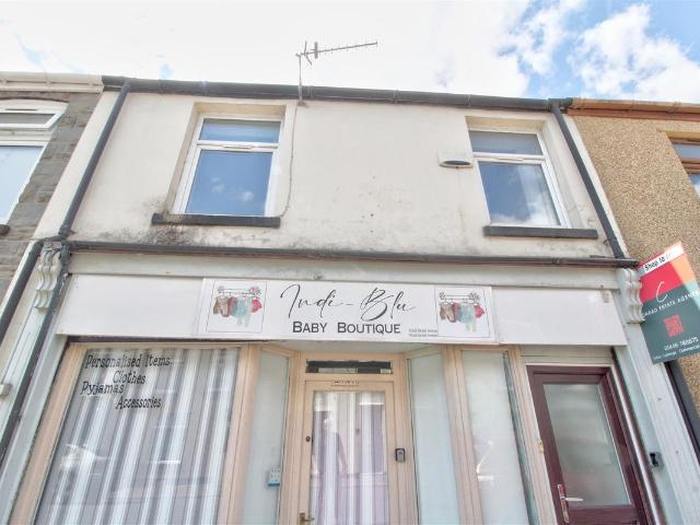 Penrhiwceiber Road, Mountain Ash CF45, 2 bed flat to rent, £600 pcm | PrimeLocation