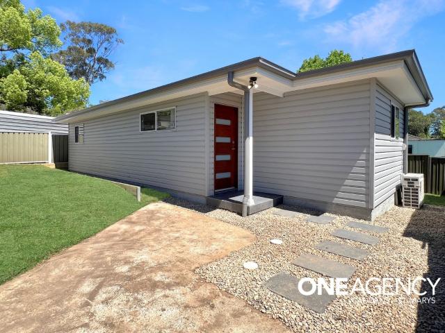 Penrith 11a Orana Avenue