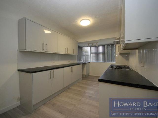 Penrose Avenue, Carpenders Park, WD19