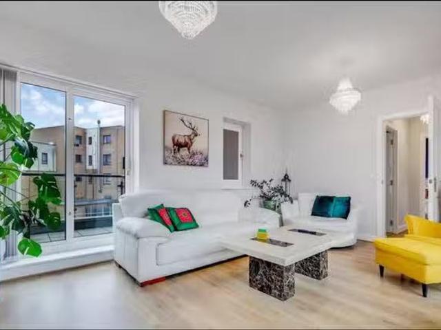 Penshurst Crescent